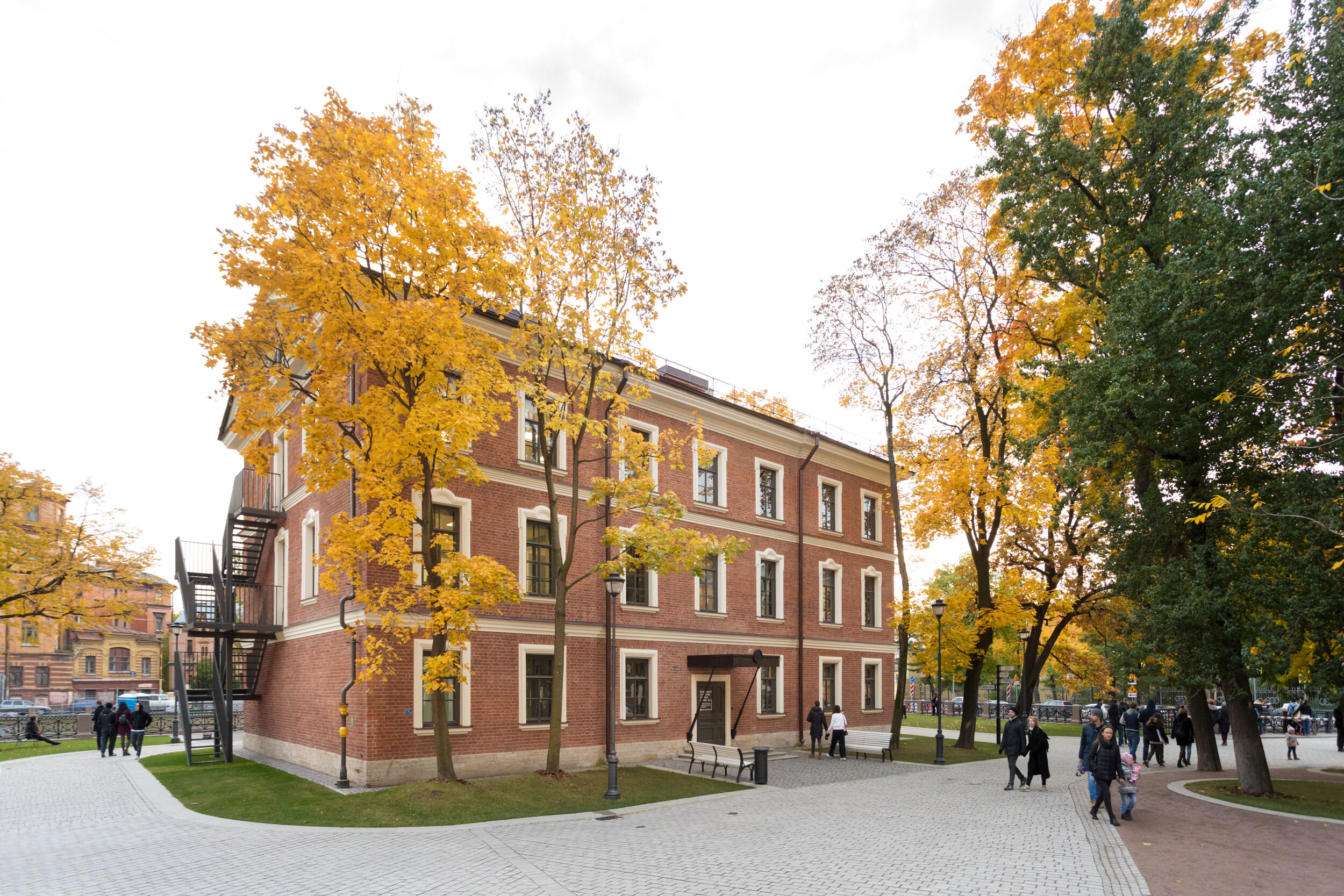 Commandant's House (Mayak School) (4).jpg